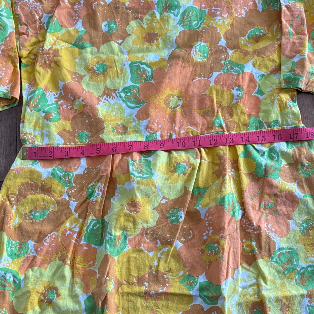 Upcycled Vintage Floral Square Neck Dress made of vintage sheets | Cotton - Picture 4 of 7